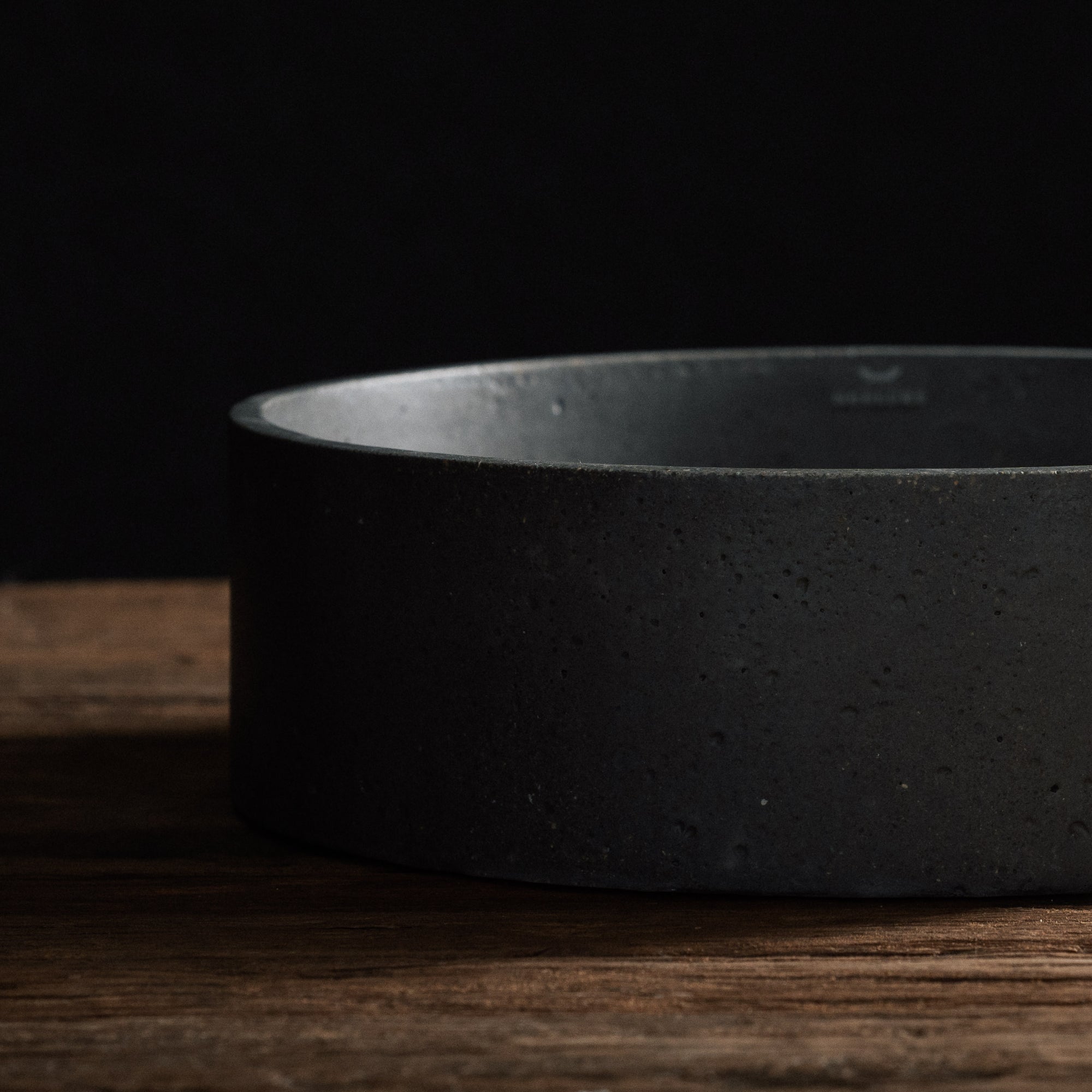 01-WB Round Waschbecken anthrazit