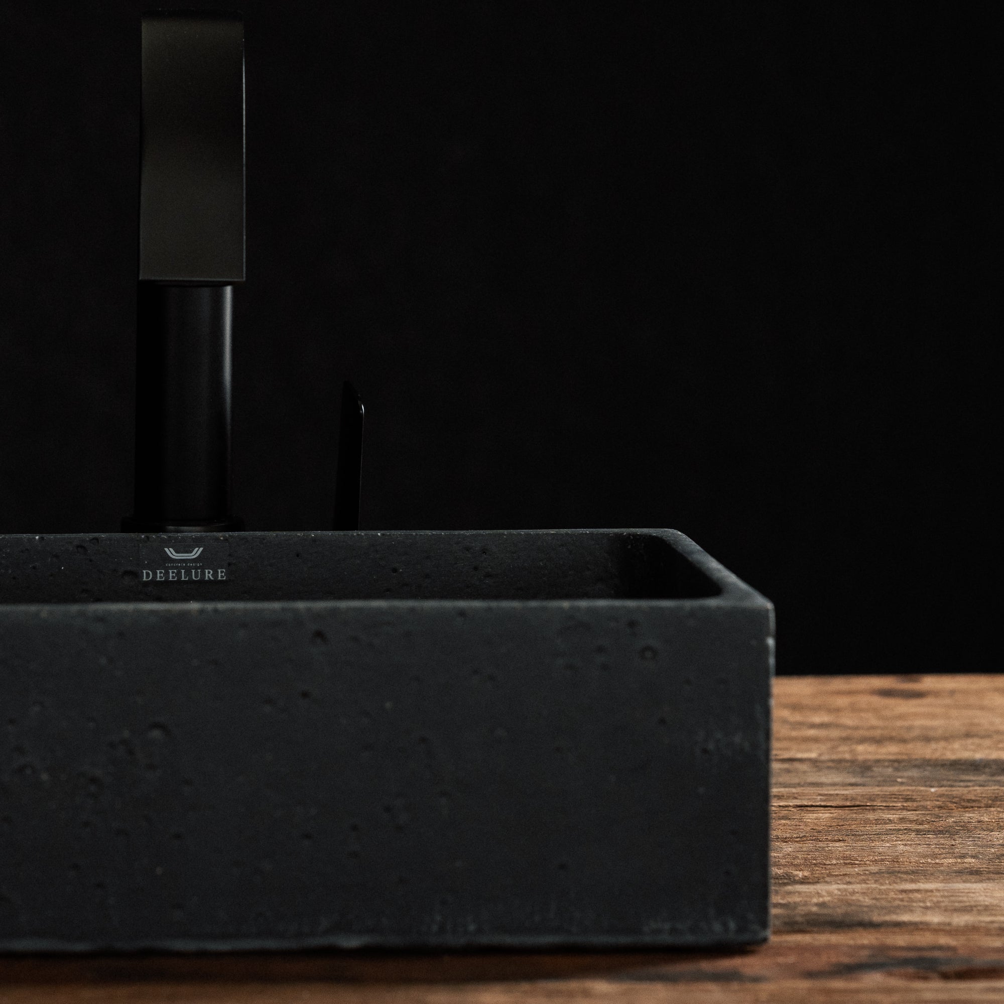 05-WB Square-light Waschbecken schwarz