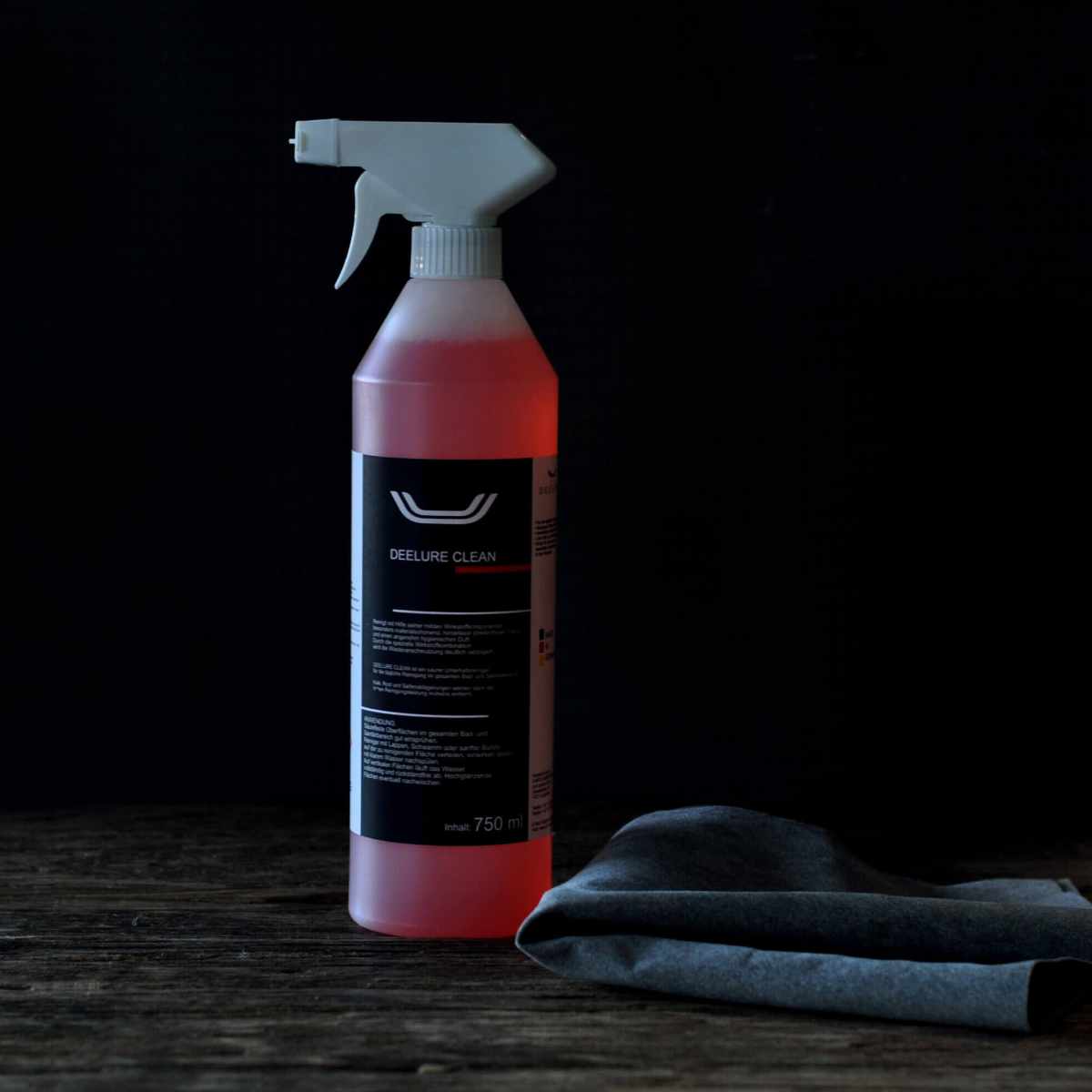 DEELURE – Clean / Reiniger